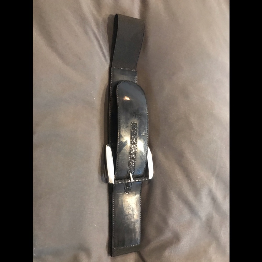 Worn twice wide elastic belt from White House